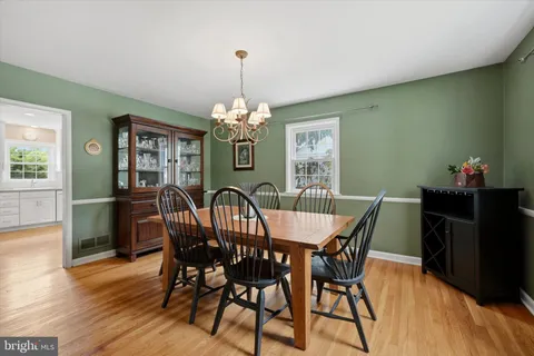 $850,000 | 109 Rodney Circle, Bryn Mawr, PA 19010