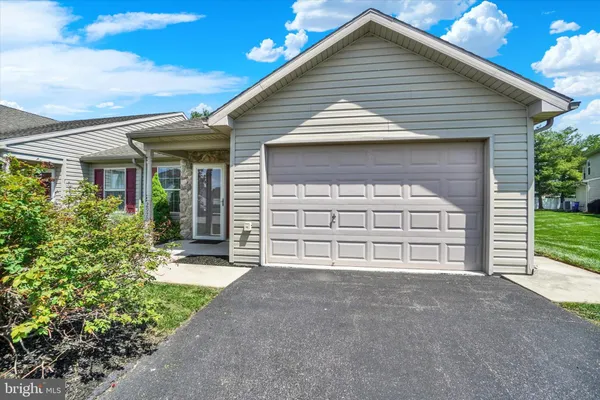 $229,500 | 2970 Barley Circle, Unit 26, Dover, PA 17315