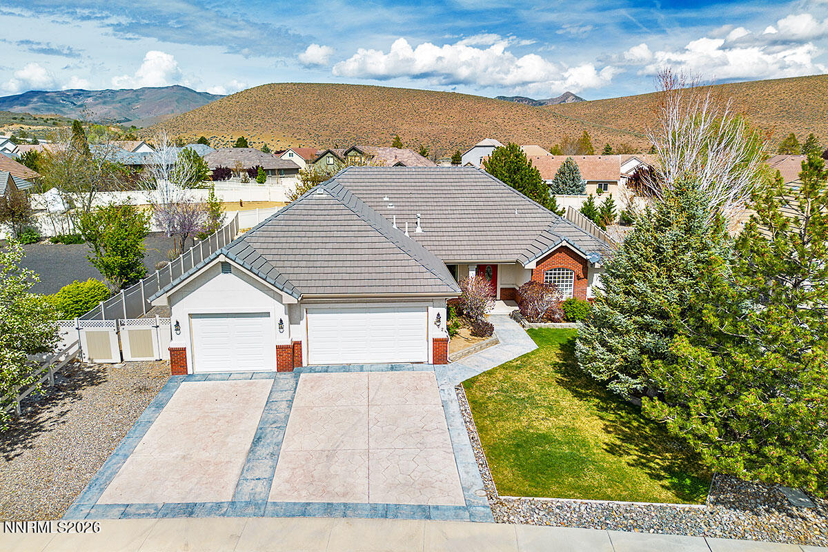402 Chianti Way Dayton, NV 89403 - Photo 29 of 29 a view of a house with a yard