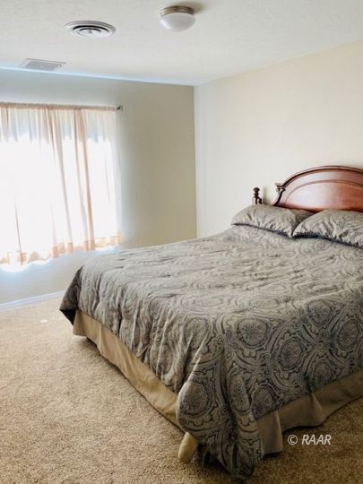 630 West Howell Avenue Ridgecrest, CA 93555 - Photo 12 of 34