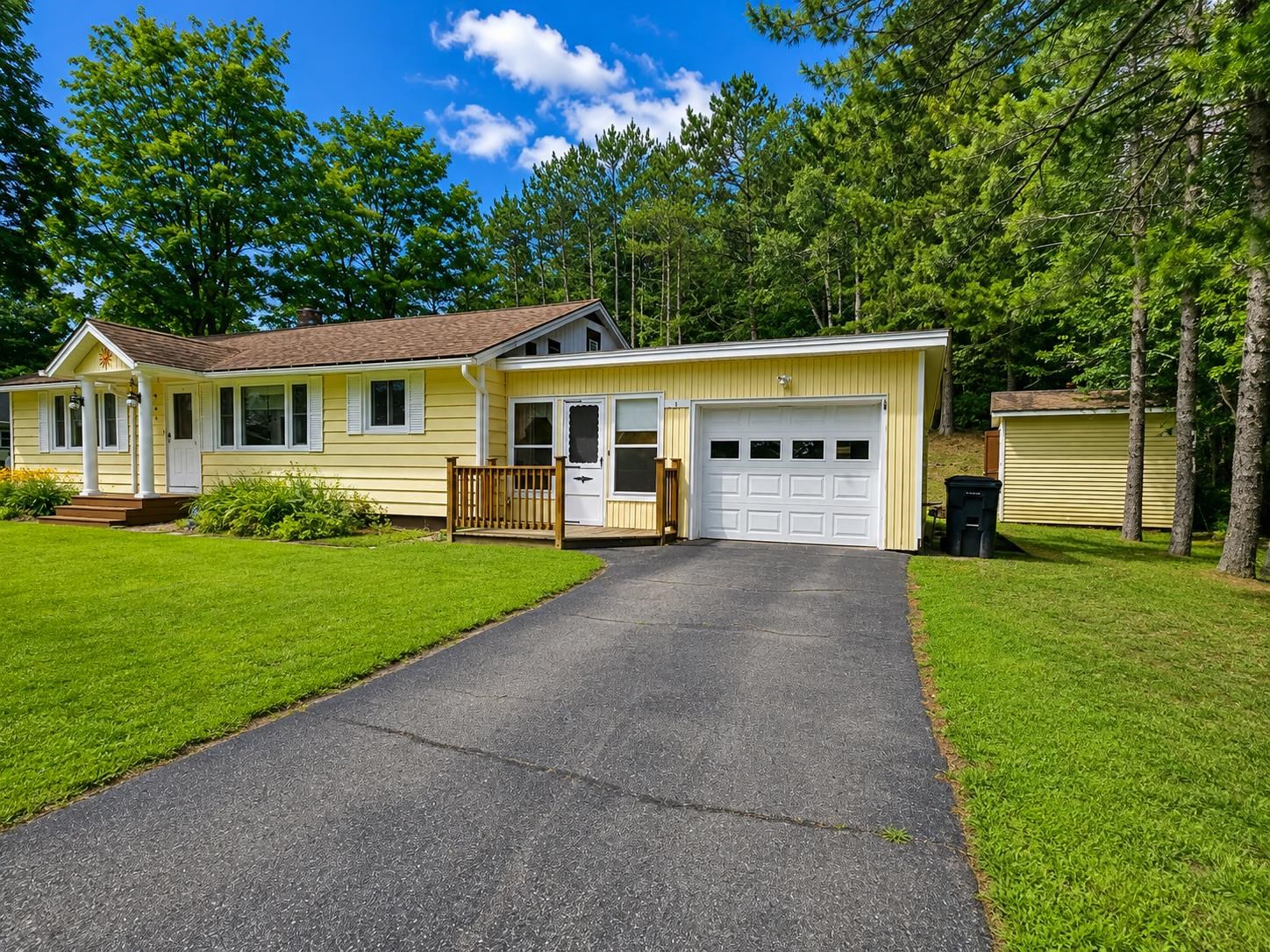 41 Gilbert Street Newport, VT 05855 - Photo 1 of 36 Gallery Image 1