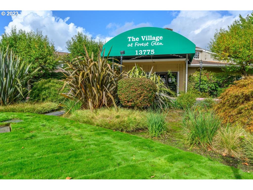 13775 Southwest Scholls Ferry Road, Unit 108 Beaverton, OR 97008 - Photo 1 of 31 Gallery Image 1