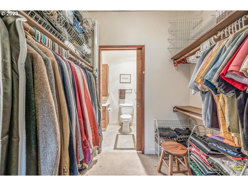 13775 Southwest Scholls Ferry Road, Unit 108 Beaverton, OR 97008 - Photo 14 of 31 Gallery Image 14