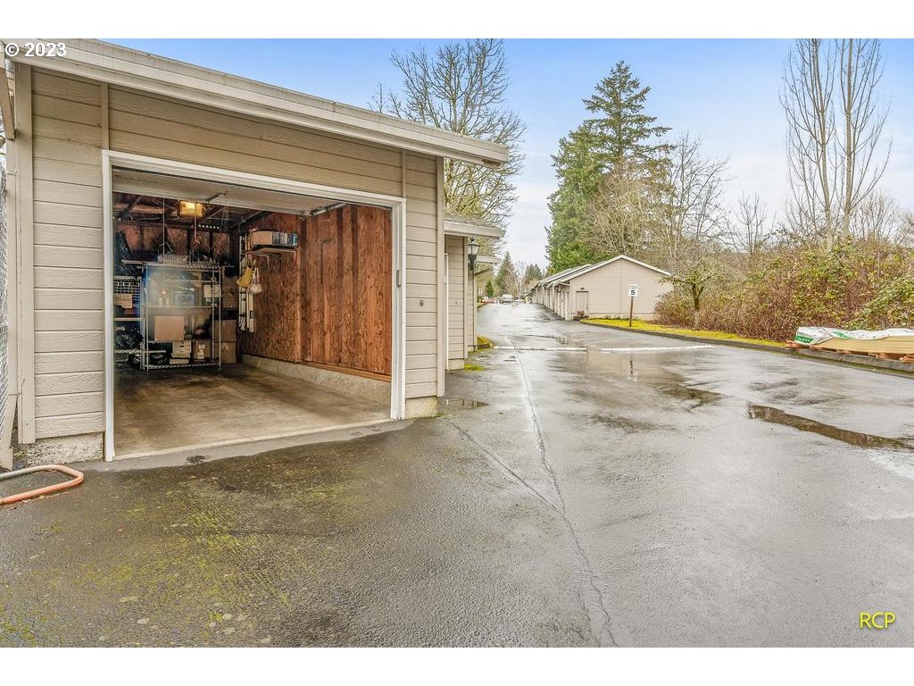 13775 Southwest Scholls Ferry Road, Unit 108 Beaverton, OR 97008 - Photo 22 of 31 Gallery Image 22