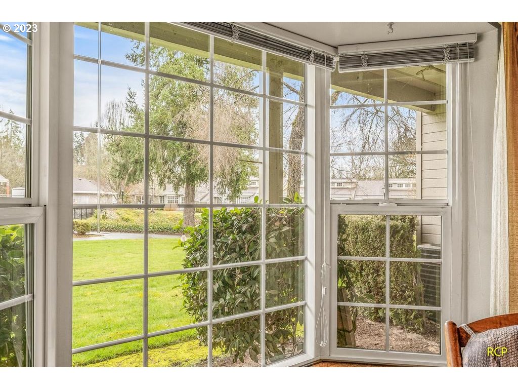 13775 Southwest Scholls Ferry Road, Unit 108 Beaverton, OR 97008 - Photo 7 of 31 Gallery Image 7