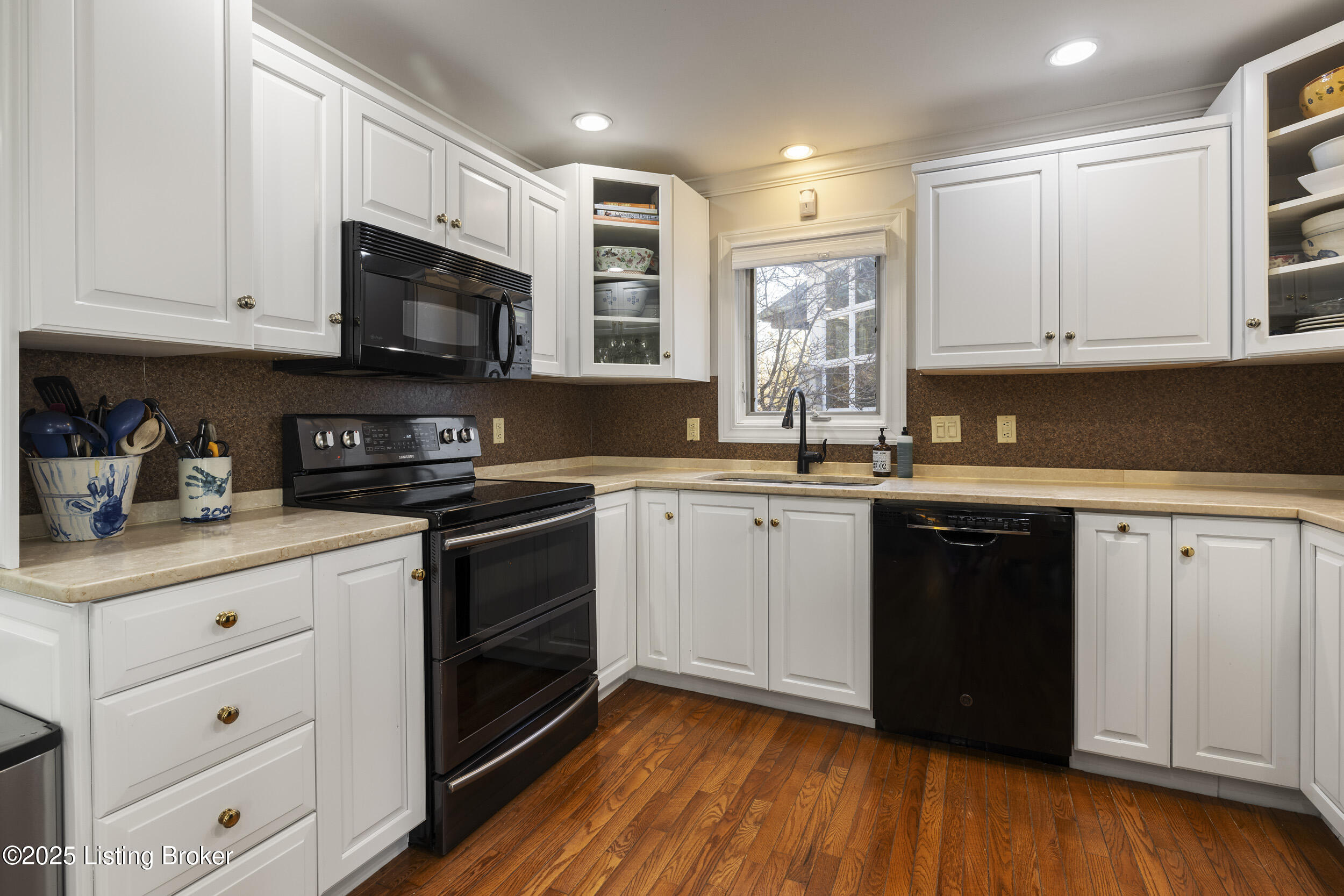 2802 Belknap Beach Road Prospect, KY 40059 - Photo 34 of 76 SECOND FLOOR 2802 Belknap Beach Rd