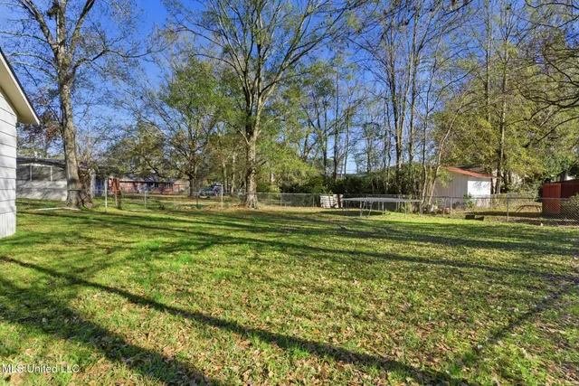 $79,000 | 303 Parkdale Drive, Hattiesburg, MS 39401