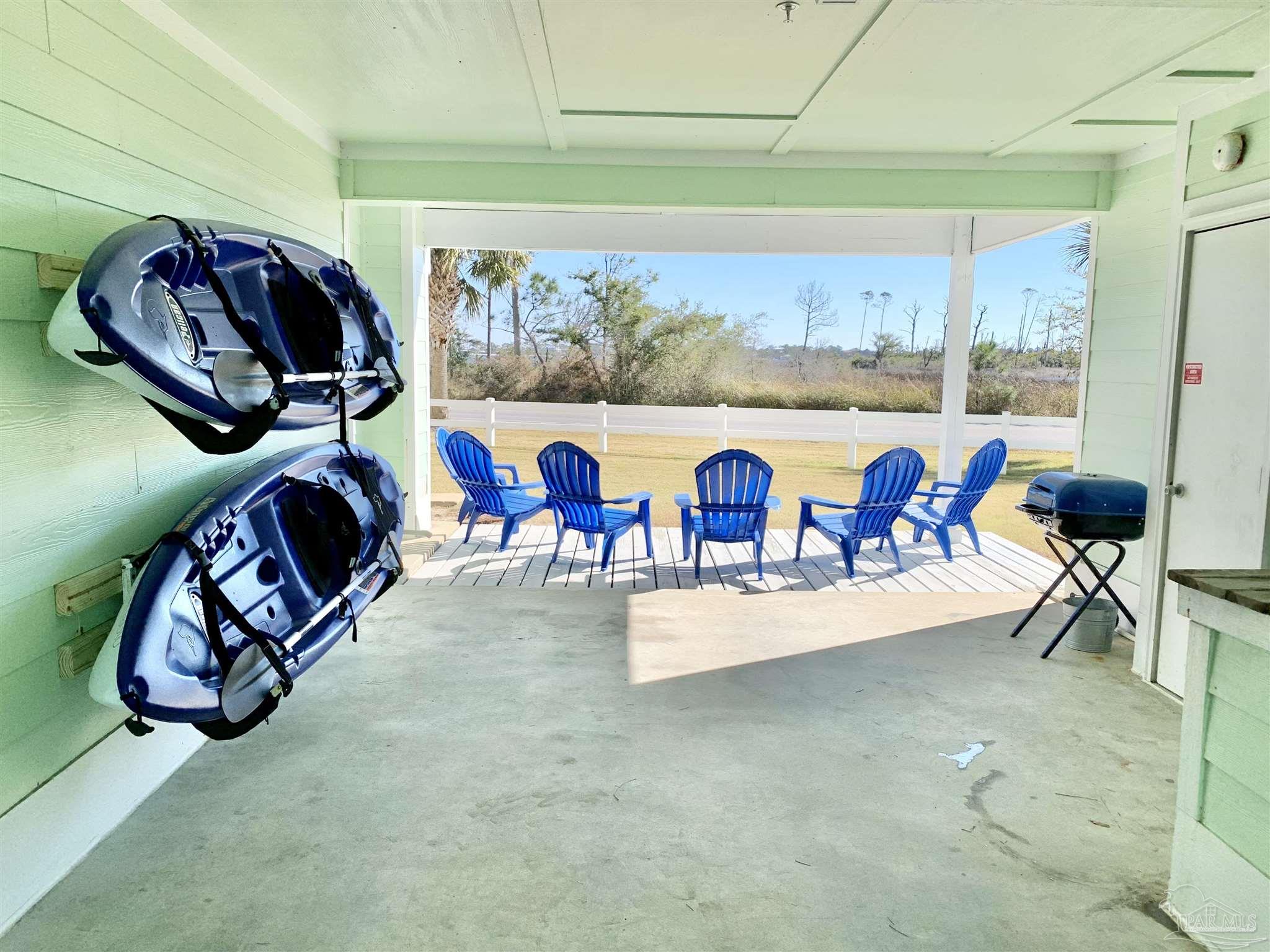 16010 Innerarity Point Road Pensacola, FL 32507 - Photo 6 of 50
