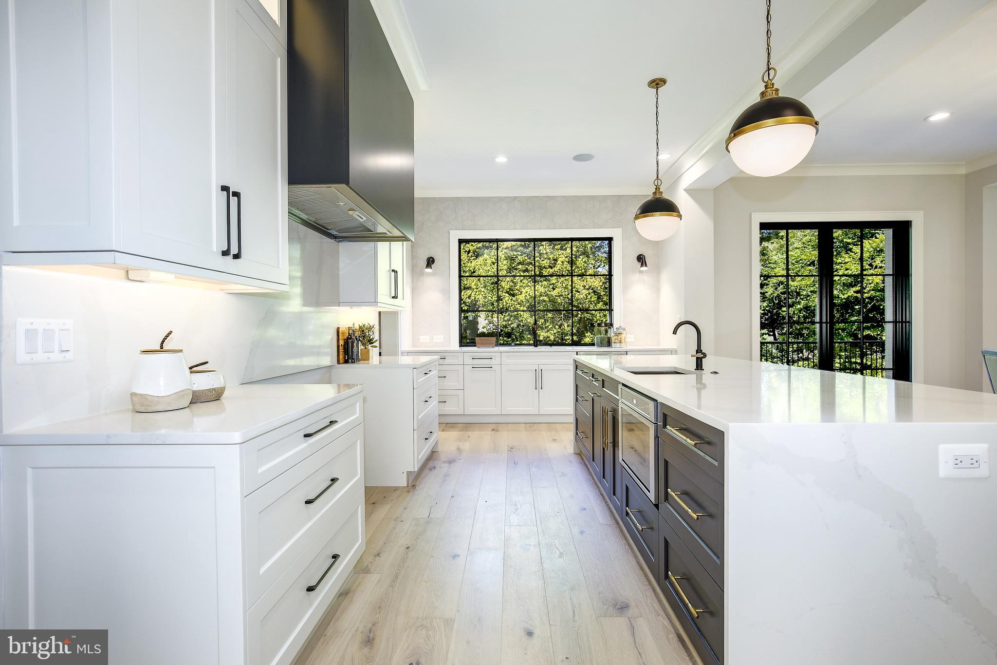 8020 Georgetown Pike McLean, VA 22102 - Photo 11 of 109