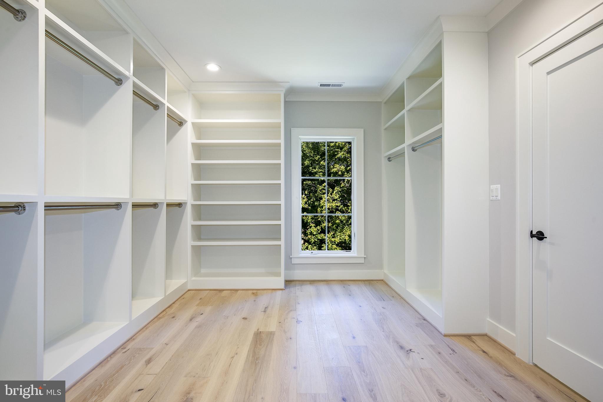 8020 Georgetown Pike McLean, VA 22102 - Photo 69 of 109