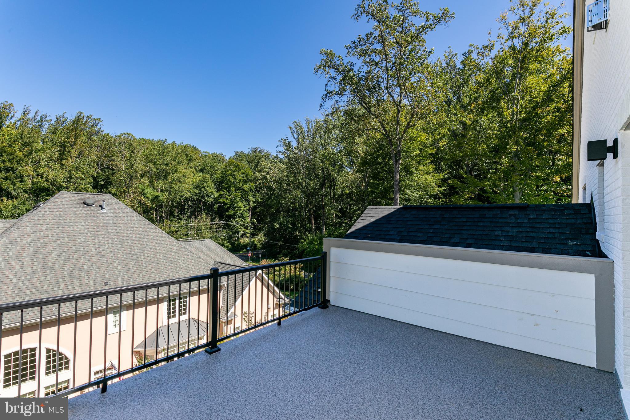 8020 Georgetown Pike McLean, VA 22102 - Photo 73 of 109