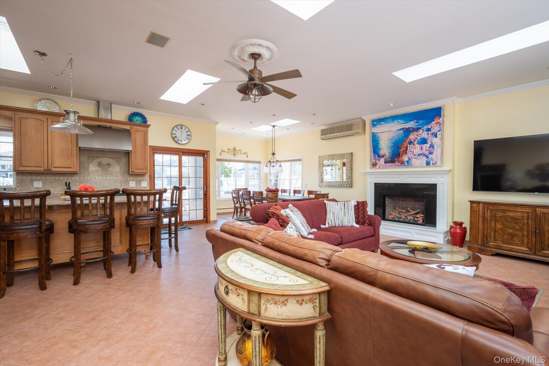 19 Marlin Road East Quogue, NY 11942 - Photo 10 of 42