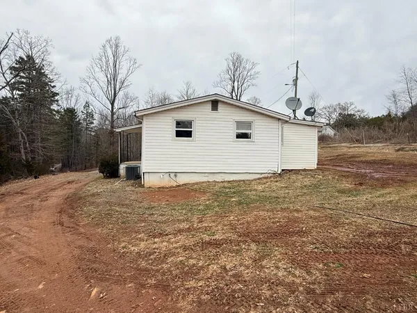 $110,000 | 1120 Player Road, Gretna, VA 24557