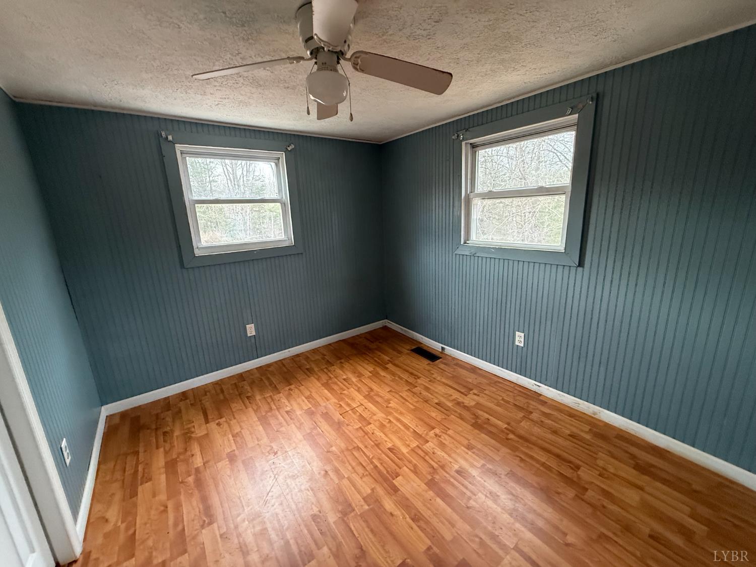 1120 Player Road Gretna, VA 24557 - Photo 7 of 25