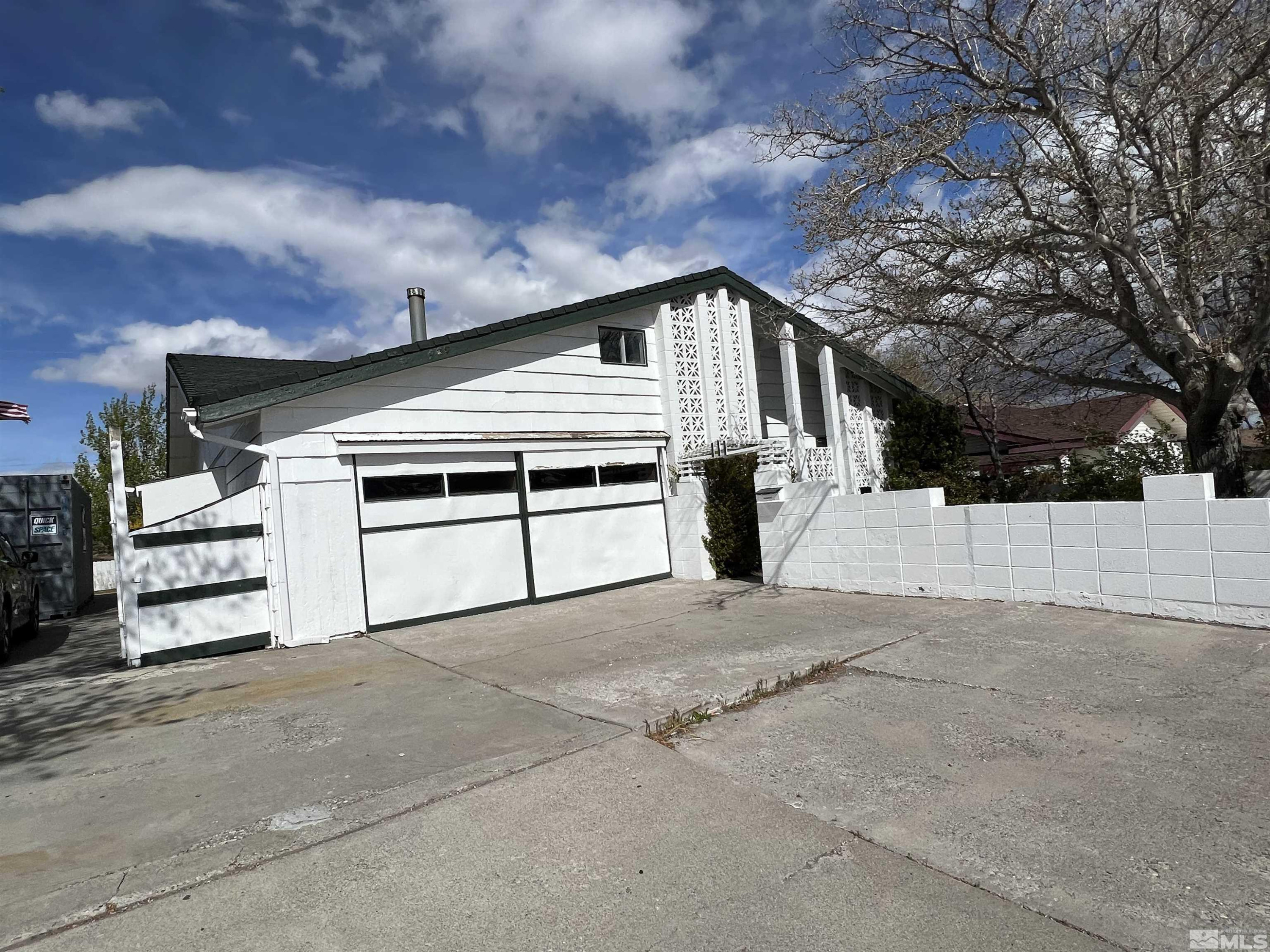 1990 Van Ness Avenue Reno, NV 89503 - Photo 3 of 16 Photo 3