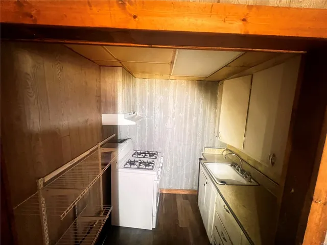 $30,000 | 236 South Cherry Street, Centralia, IL 62801