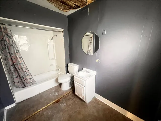 $30,000 | 236 South Cherry Street, Centralia, IL 62801