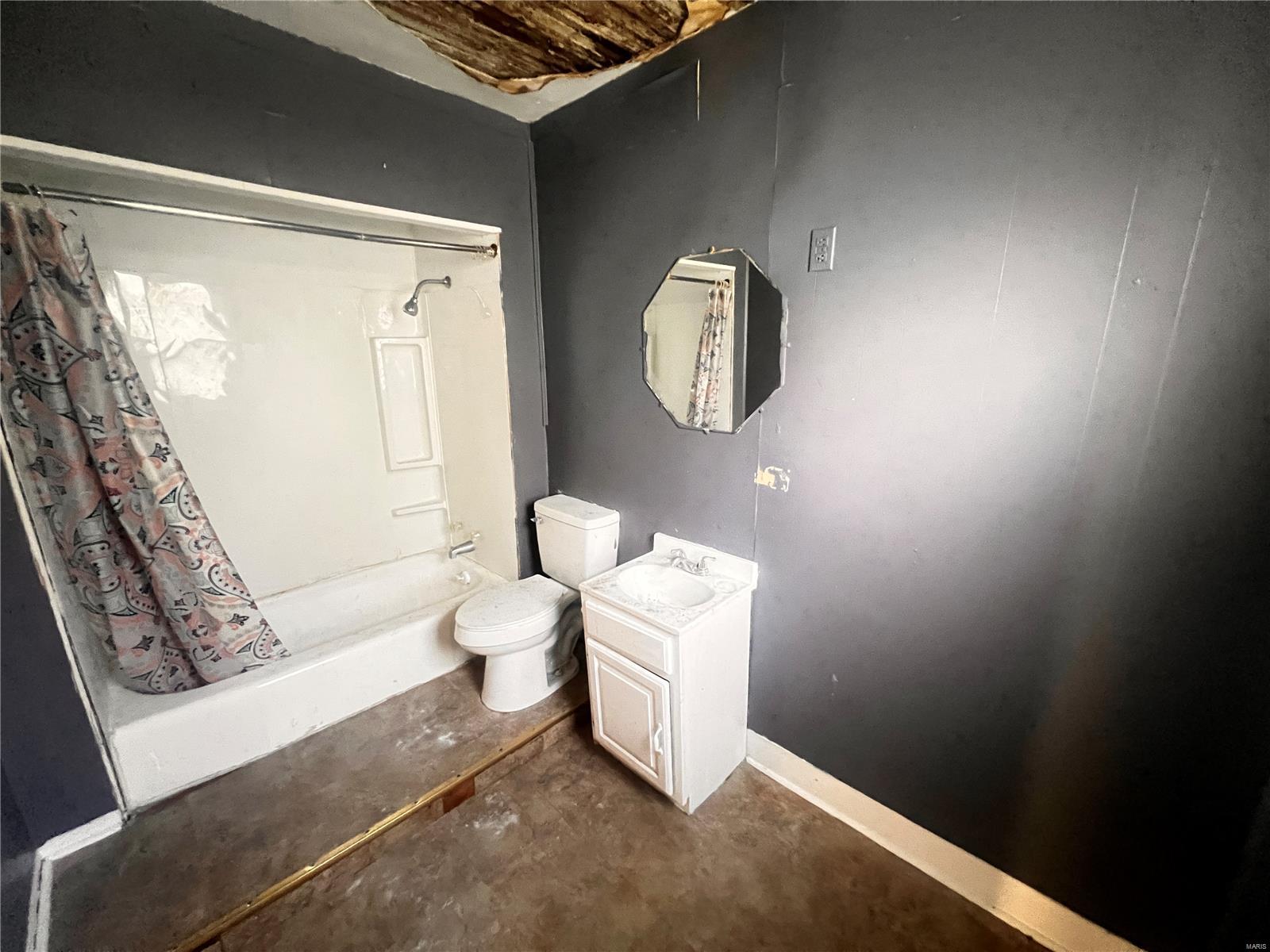 236 South Cherry Street Centralia, IL 62801 - Photo 25 of 34