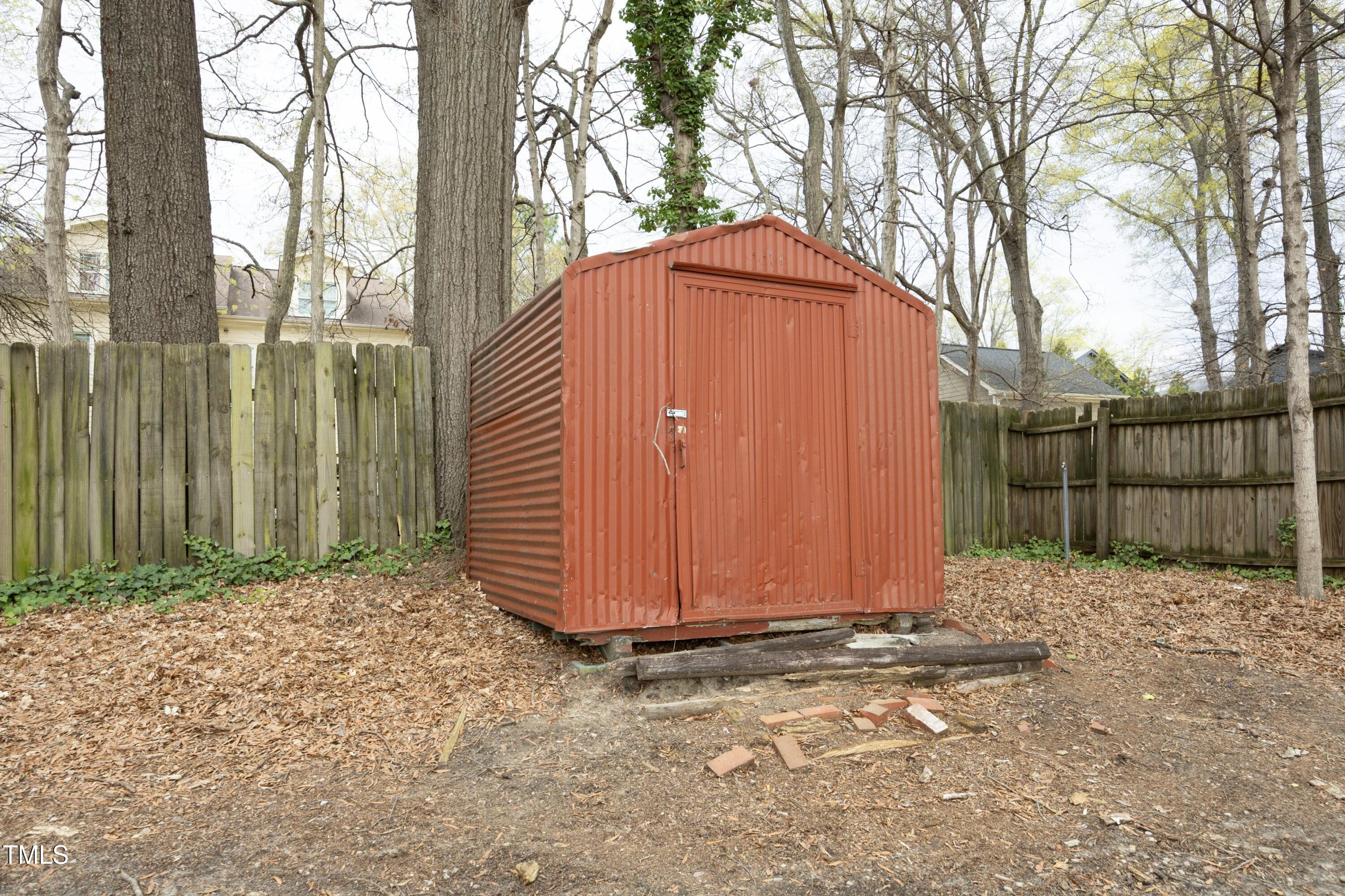 609 Tower Street Raleigh, NC 27607 - Photo 24 of 26 26StorageShed