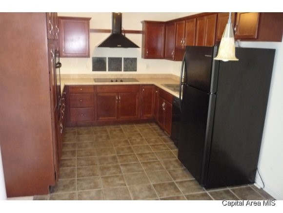 4024 Marryat Drive Springfield, IL 62711 - Photo 10 of 18 Gallery Image 10