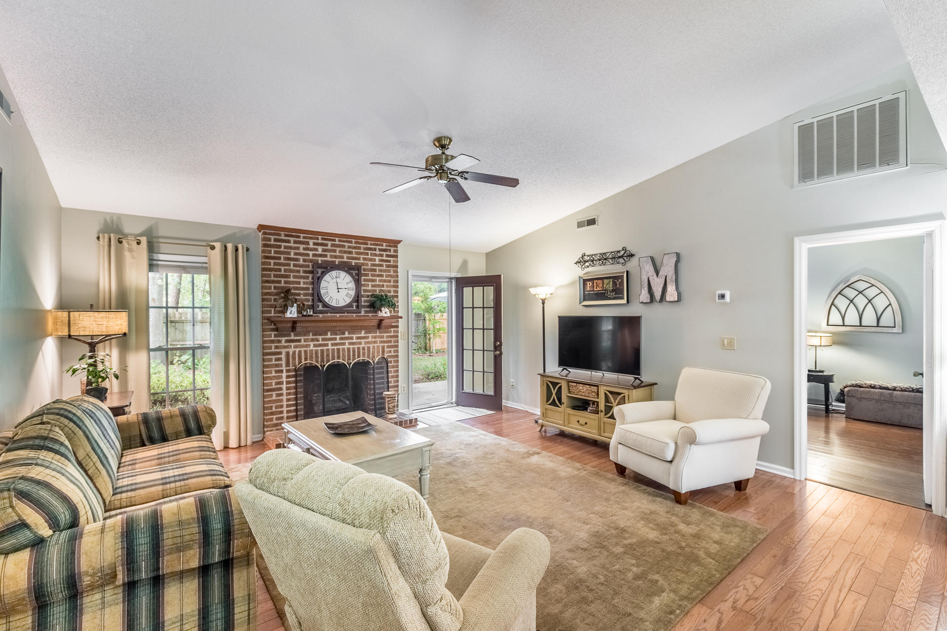 112 Commons Way Goose Creek, SC 29445 - Photo 6 of 26 112Commons-06