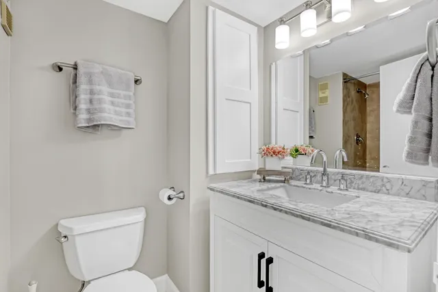 $3,300 | 3301 South Ocean Boulevard, Unit 1006, Highland Beach, FL 33487