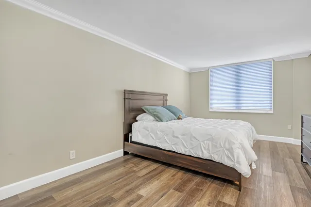 $3,300 | 3301 South Ocean Boulevard, Unit 1006, Highland Beach, FL 33487