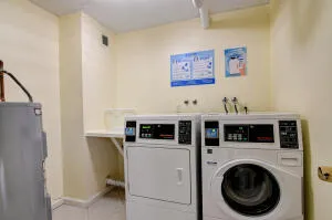 $3,300 | 3301 South Ocean Boulevard, Unit 1006, Highland Beach, FL 33487