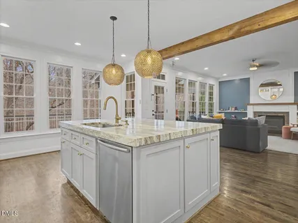 $1,300,000 | 601 Highgrove Drive, Chapel Hill, NC 27516