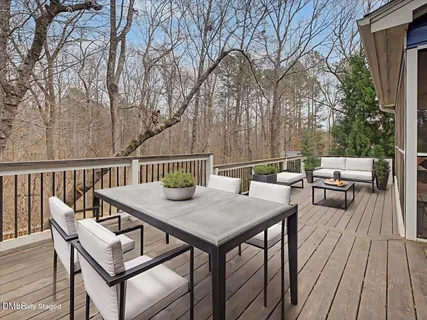 $1,300,000 | 601 Highgrove Drive, Chapel Hill, NC 27516