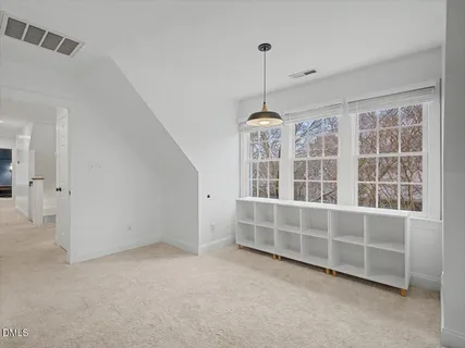 $1,300,000 | 601 Highgrove Drive, Chapel Hill, NC 27516