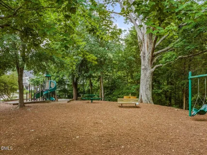 $1,300,000 | 601 Highgrove Drive, Chapel Hill, NC 27516