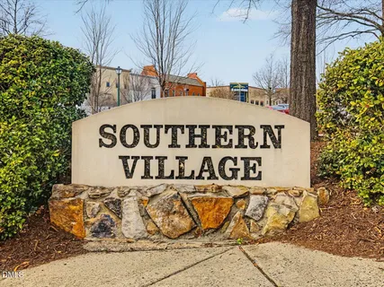 $1,300,000 | 601 Highgrove Drive, Chapel Hill, NC 27516