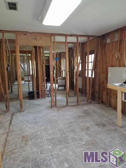 14452 Ridge Road Prairieville, LA 70769 - Photo 8 of 10 Gallery Image 8