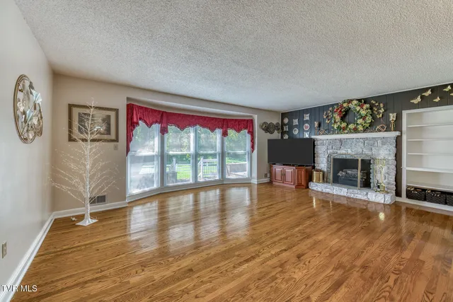 $365,000 | 1095 Yuma Road, Gate City, VA 24251