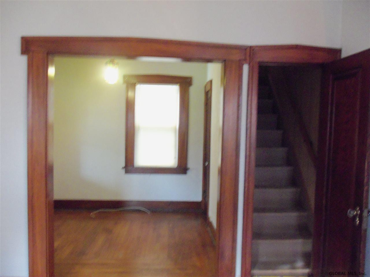 44 Vley Road Scotia, NY 12302 - Photo 4 of 25 Photo 4