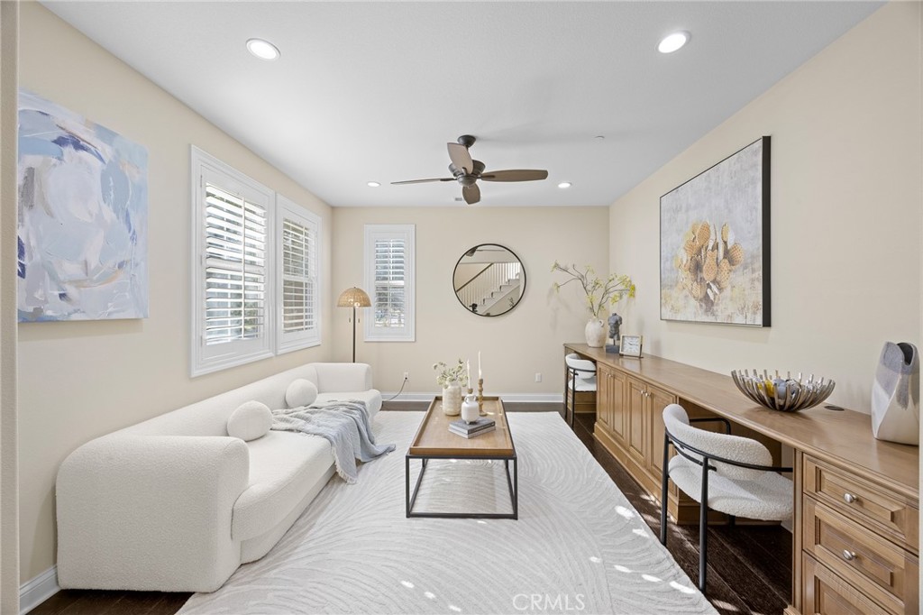 177 Compass Irvine, CA 92618 - Photo 4 of 39