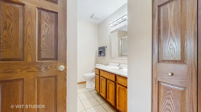 $289,900 | 542 Silver Aspen Circle, Crystal Lake, IL 60014