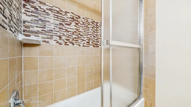 $289,900 | 542 Silver Aspen Circle, Crystal Lake, IL 60014