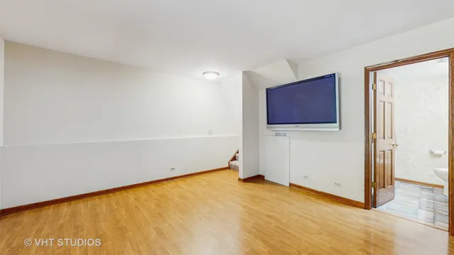 $289,900 | 542 Silver Aspen Circle, Crystal Lake, IL 60014