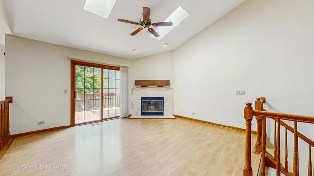 $289,900 | 542 Silver Aspen Circle, Crystal Lake, IL 60014