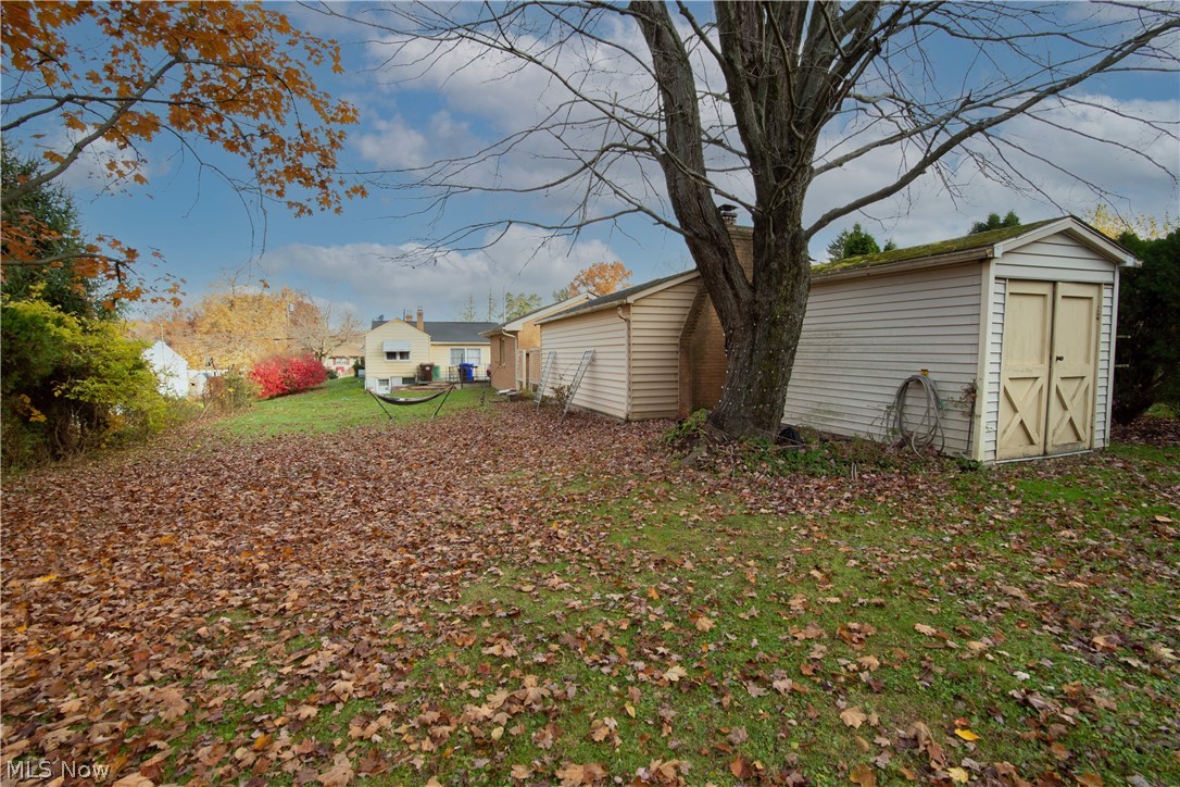 7284 Stewart Sharon Road Hubbard, OH 44425 - Photo 20 of 24