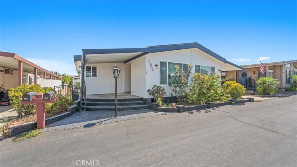 8651 Foothill, Unit 186 Rancho Cucamonga, CA 91730 - Photo 2 of 23 Gallery Image 2