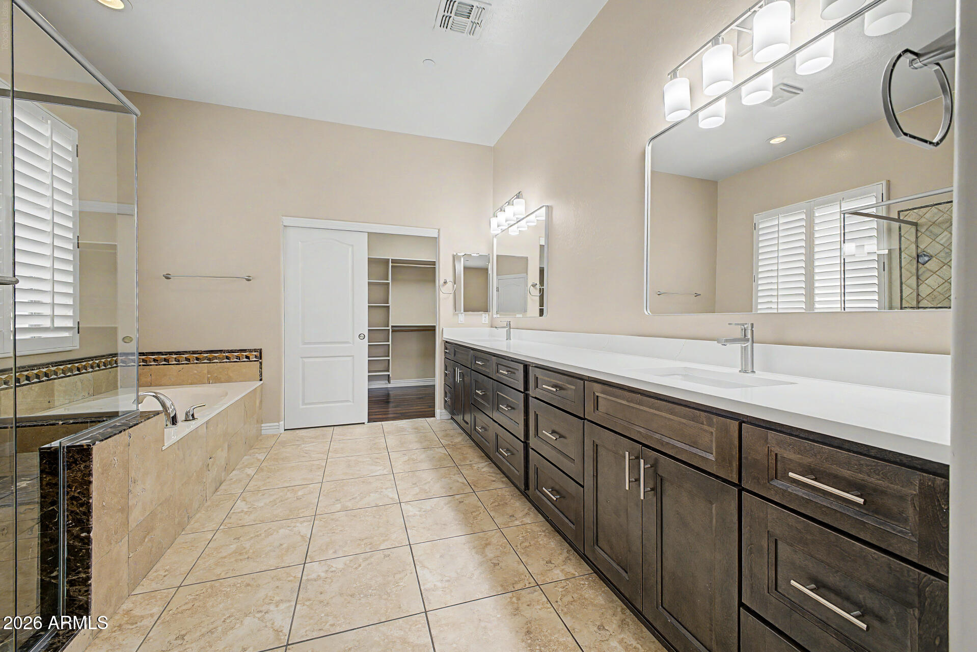 2335 West Maya Way Phoenix, AZ 85085 - Photo 19 of 52 20 - Maya