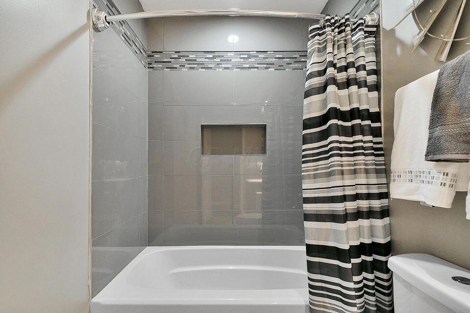 15851 London Road Orient, OH 43146 - Photo 20 of 46 Gallery Image 20
