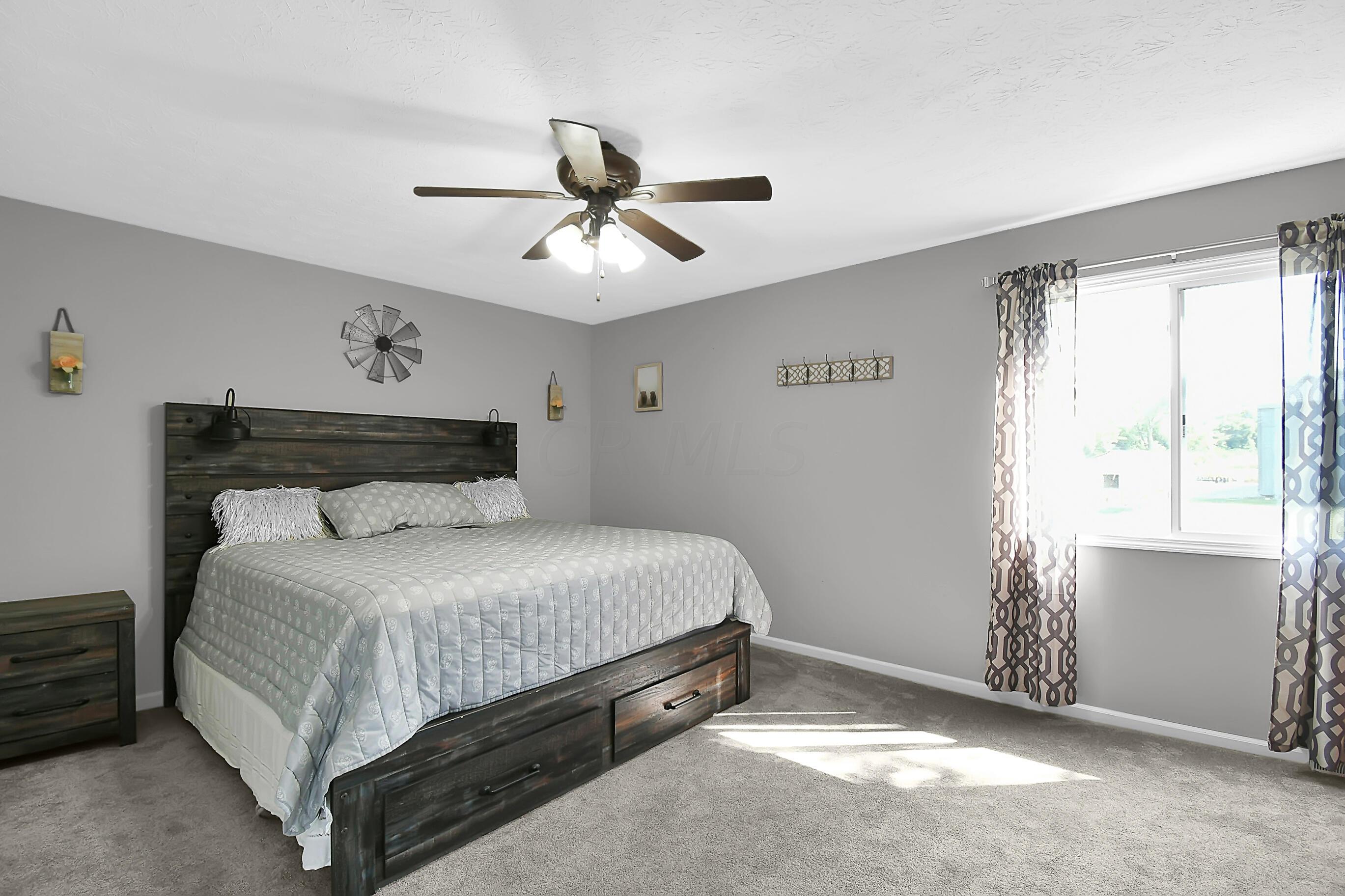 15851 London Road Orient, OH 43146 - Photo 23 of 46 Gallery Image 23