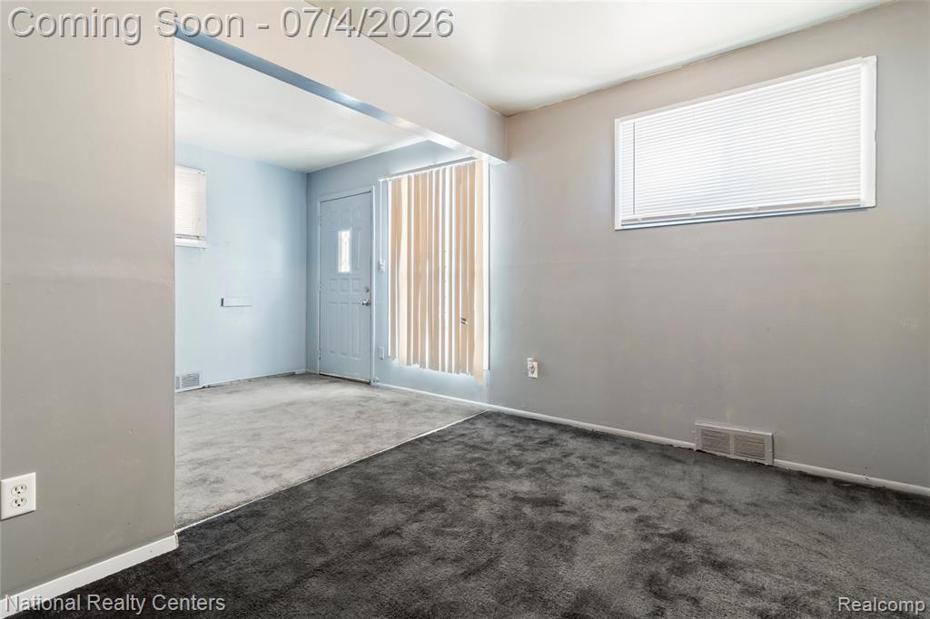 13525 Evergreen Road Detroit, MI 48223 - Photo 12 of 25