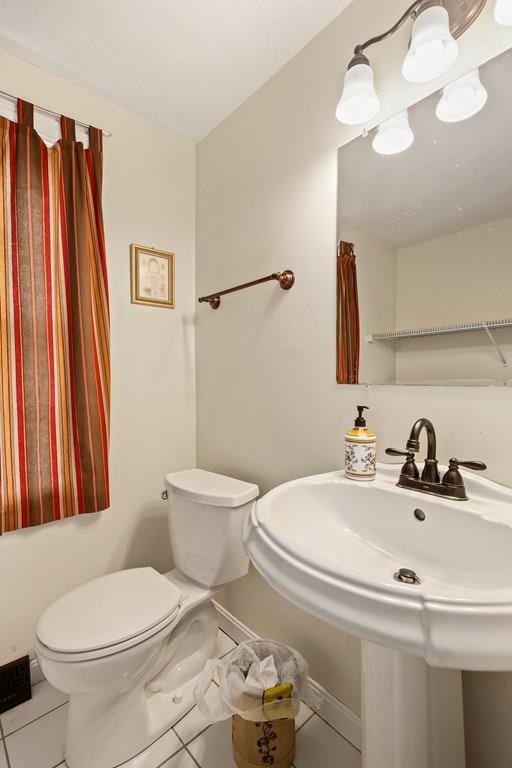 14 Coach Road Chelmsford, MA 01824 - Photo 13 of 31 Gallery Image 13