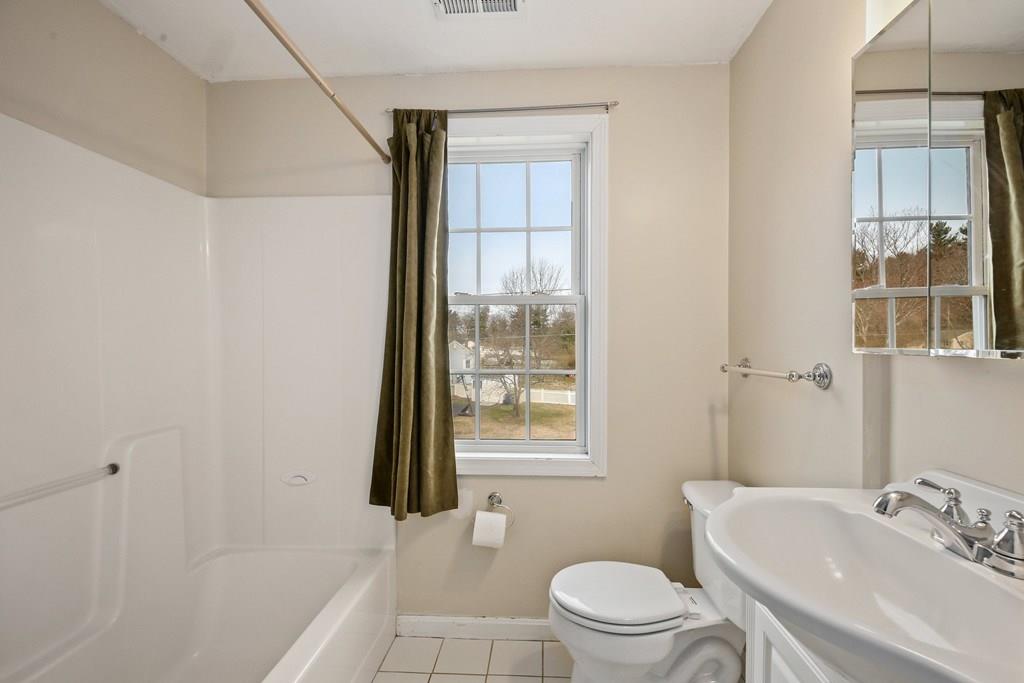 14 Coach Road Chelmsford, MA 01824 - Photo 19 of 31 Gallery Image 19