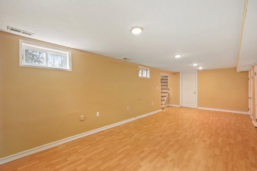 14 Coach Road Chelmsford, MA 01824 - Photo 26 of 31 Gallery Image 26